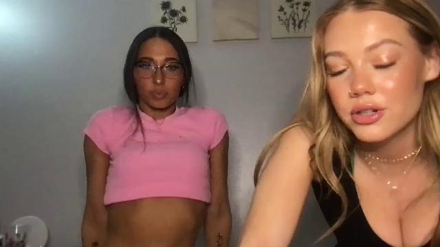 MichelleXClarice Stripchat recorded on 2025-10-01 00:00:00 - SheWasLive