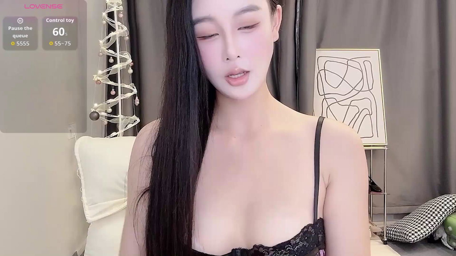 camille-w Stripchat recording at 2025-10-01 00:00:00