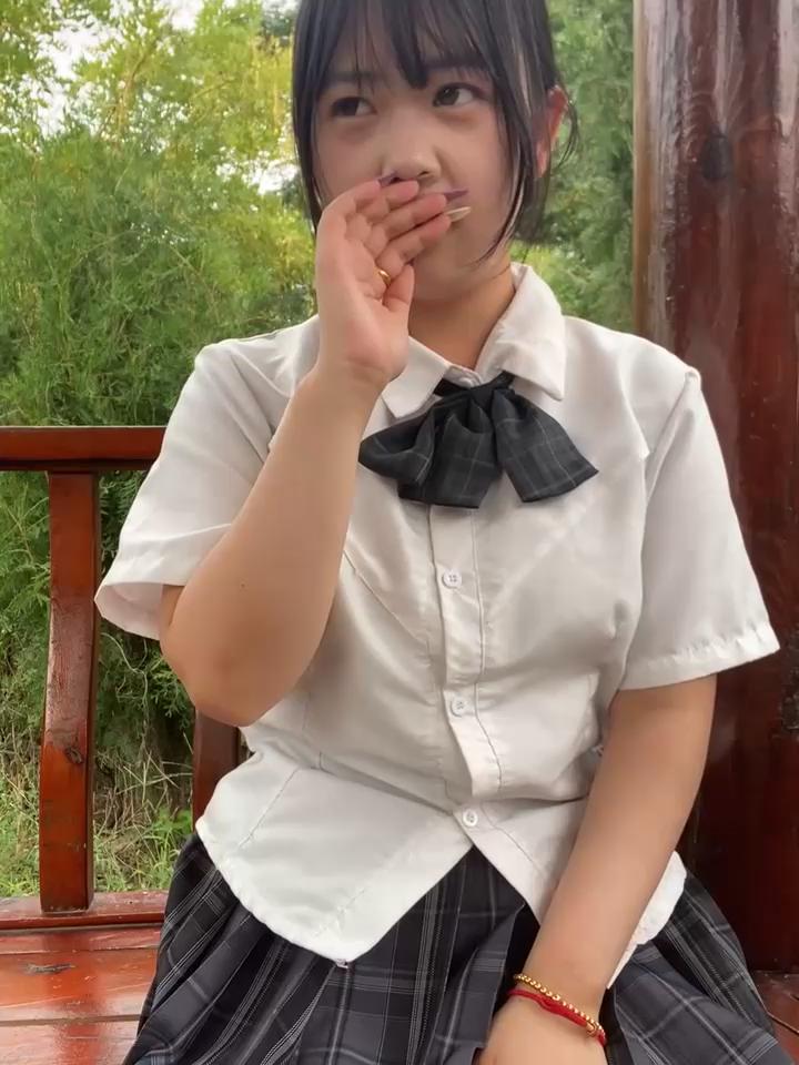 tiantian-26 Stripchat recording at 2025-10-01 00:00:00