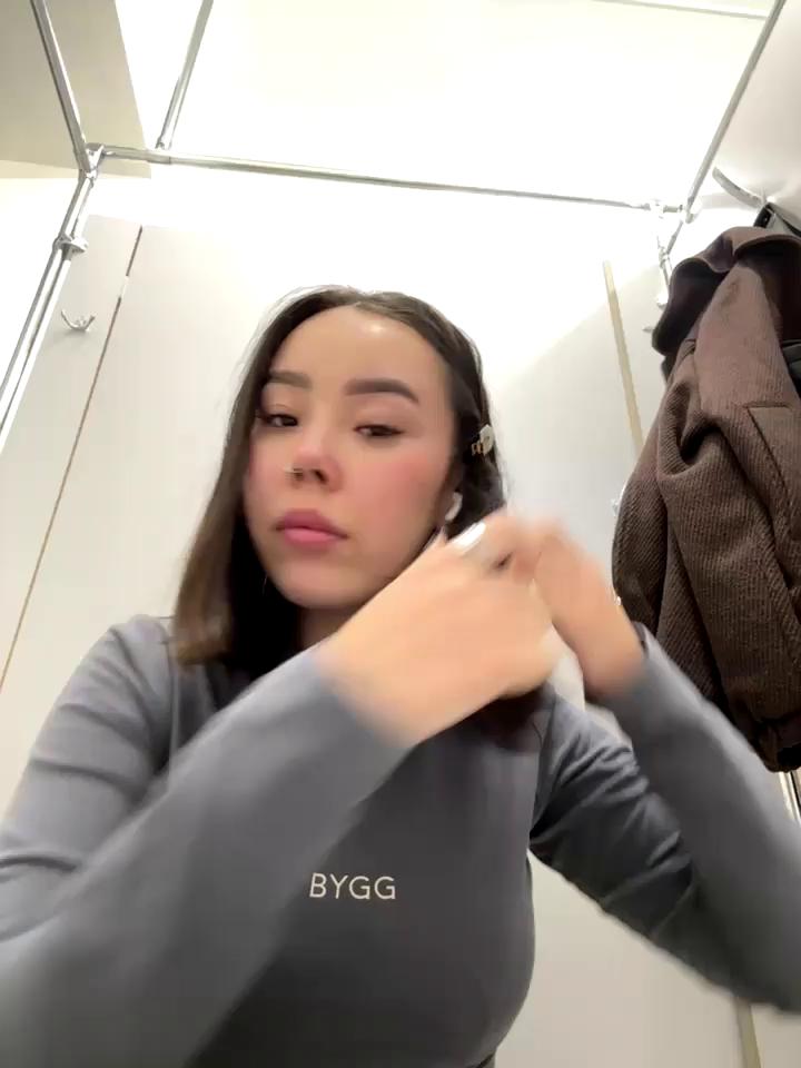 Asian_Asami Stripchat recording at 2025-10-01 00:00:00