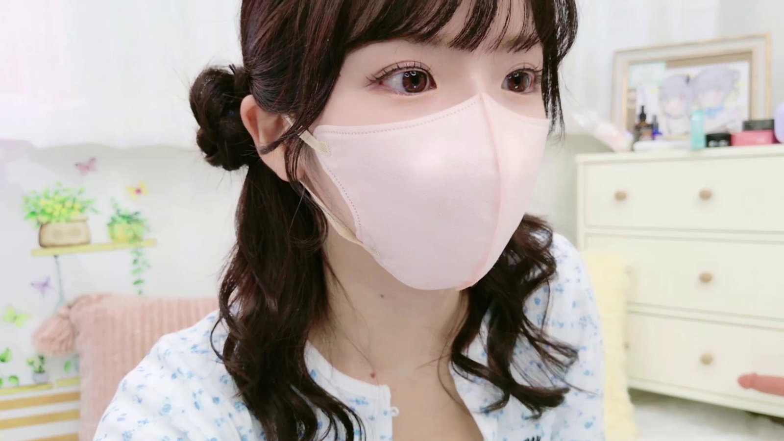 -minami- Stripchat recording at 2025-10-02 00:00:00