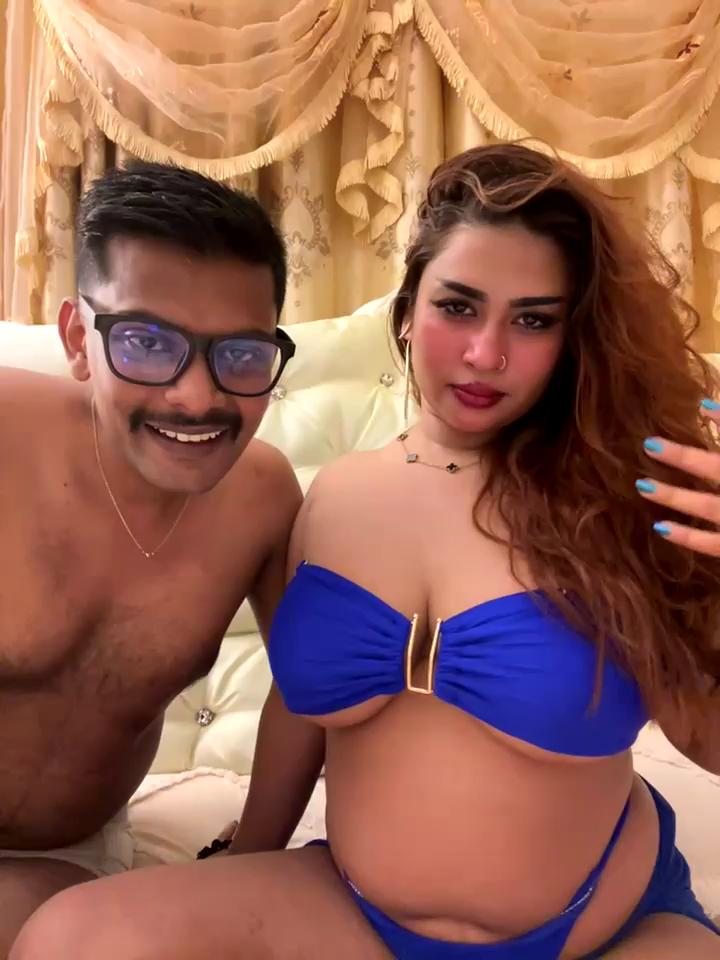 AICoUpLE Stripchat recording at 2025-10-02 00:00:00
