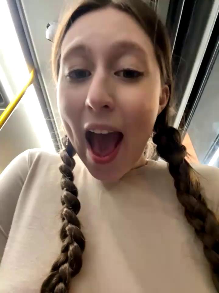 FroggyAnna Stripchat recording at 2025-10-03 00:00:00