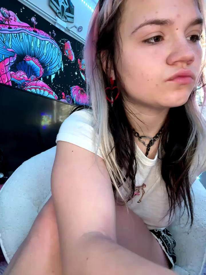 Cutiepiespanks Stripchat recording at 2025-10-03 00:00:00