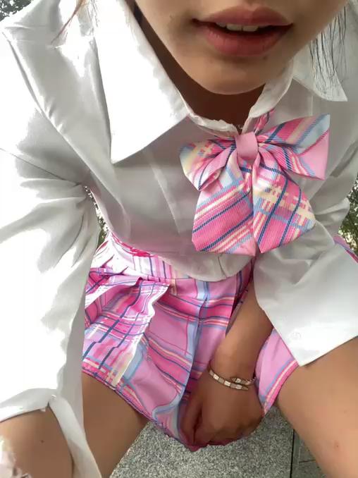 xixi_28 Profile ~ camsrip