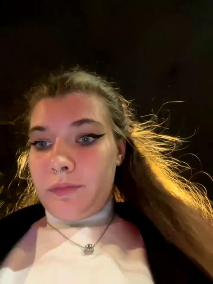 Holy_Tereza Stripchat recording at 2025-10-04 00:00:00