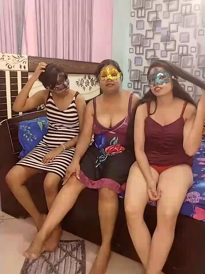 Sexy_anaamika Stripchat recording at 2025-10-04 00:00:00