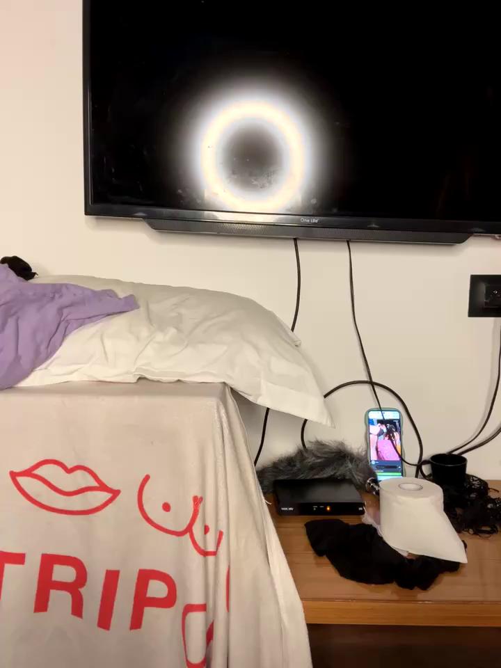 Miss__Malaika Stripchat recording at 2025-10-05 00:00:00