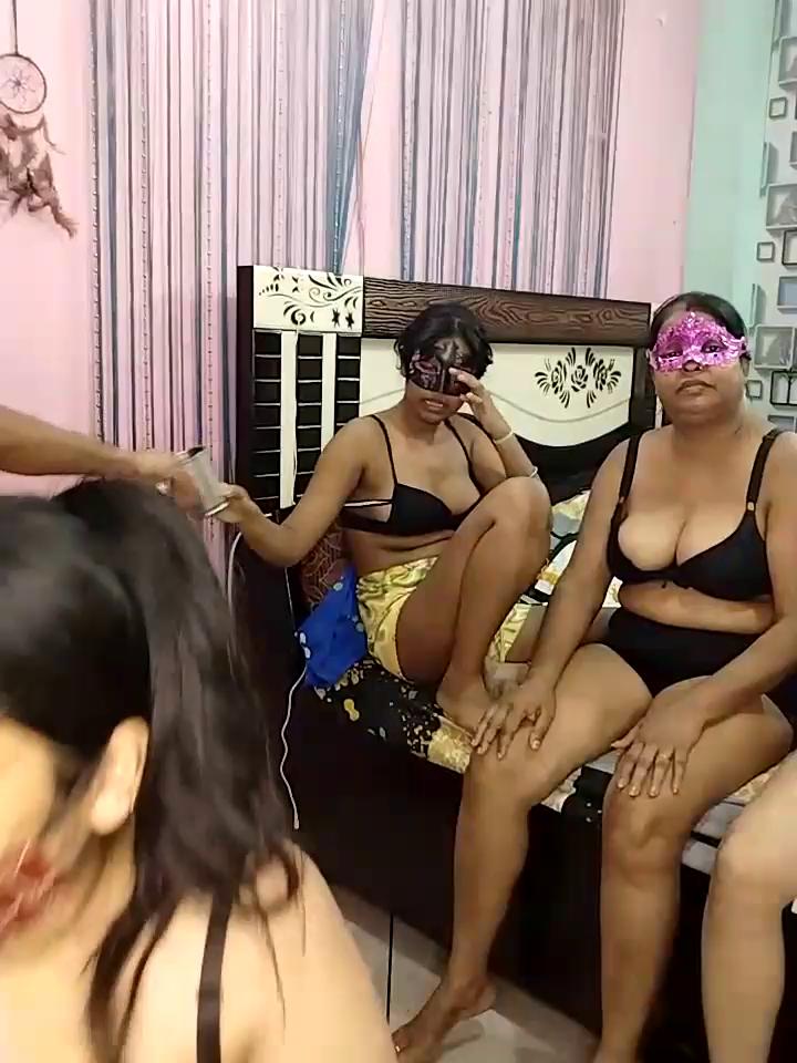 Sexy_anaamika Stripchat recording at 2025-10-05 00:00:00