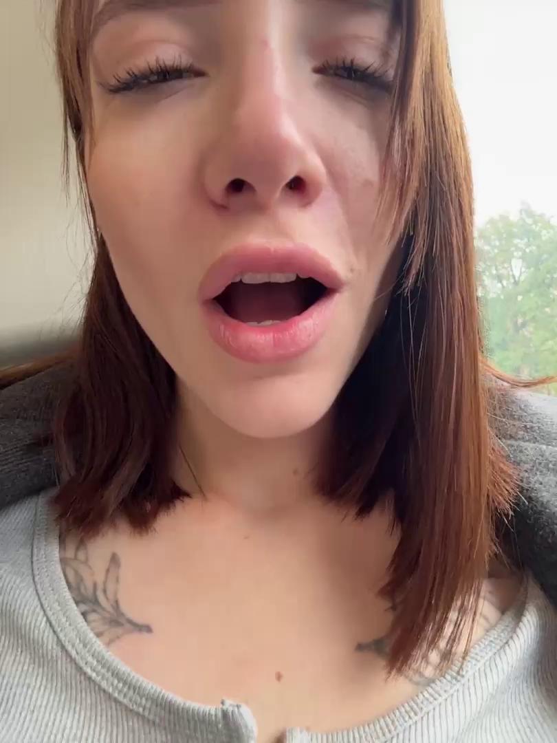 BallerinaCappuccino_ Stripchat recording at 2025-10-05 00:00:00