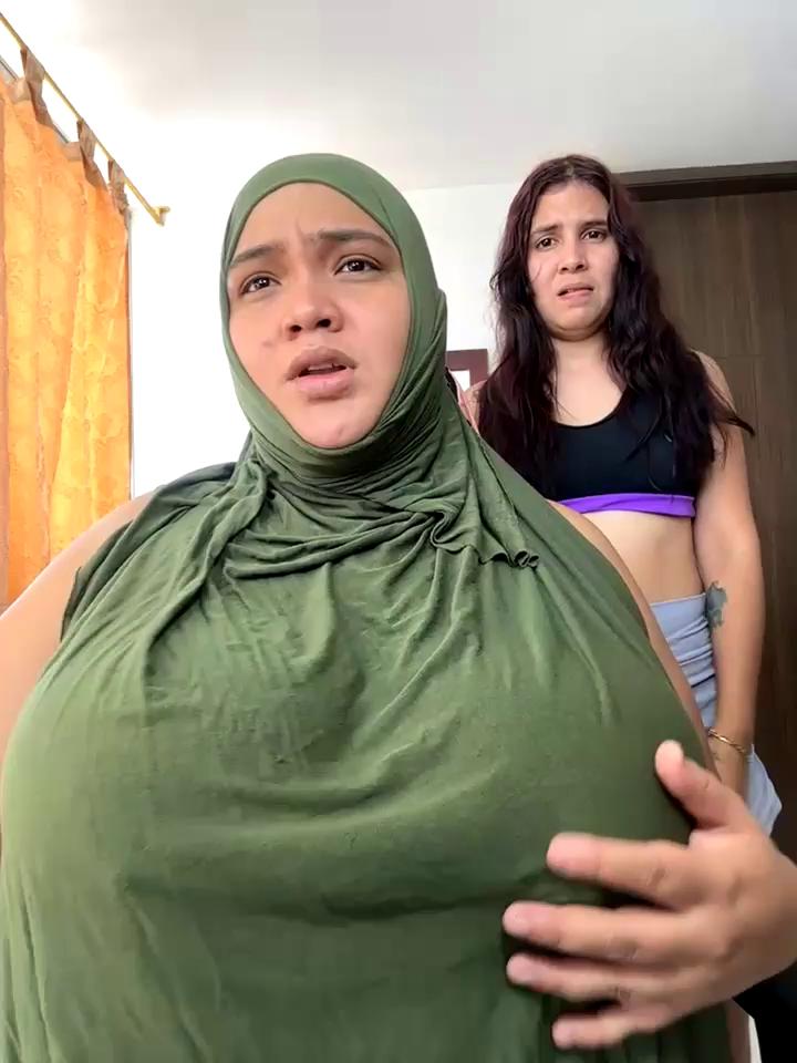 sweetmuslim01 Stripchat recording at 2025-10-05 00:00:00