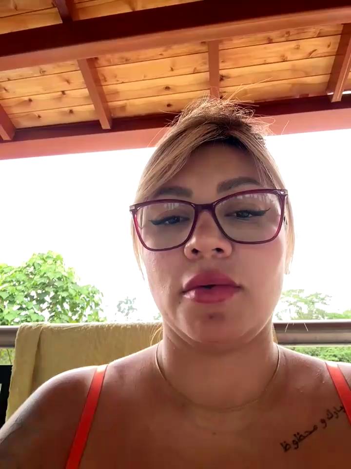 DIANITA_1988 Stripchat recording at 2025-10-08 00:00:00