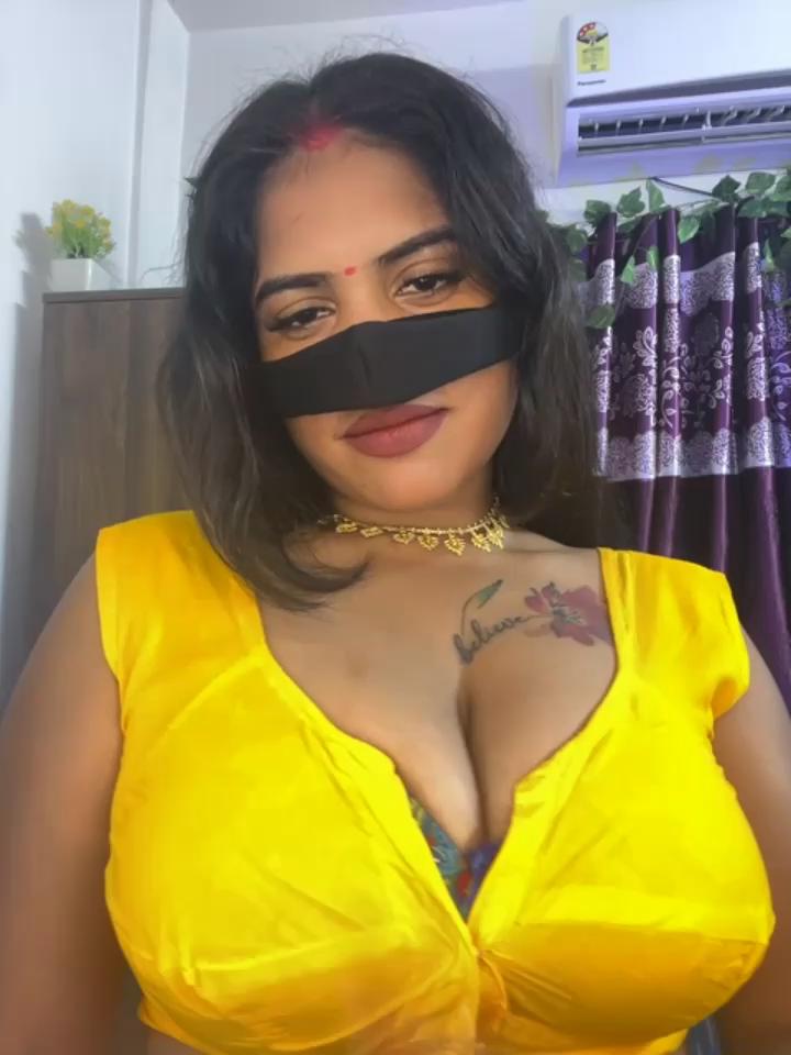 V-Hot-Sweti Stripchat recording at 2025-10-08 00:00:00