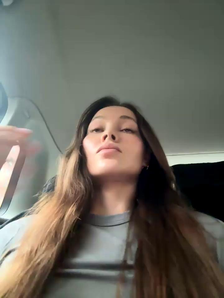nicole111 Stripchat recording at 2025-10-09 00:00:00