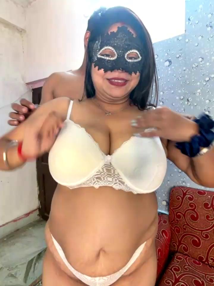 Indiancouple35 Stripchat recording at 2025-10-09 00:00:00