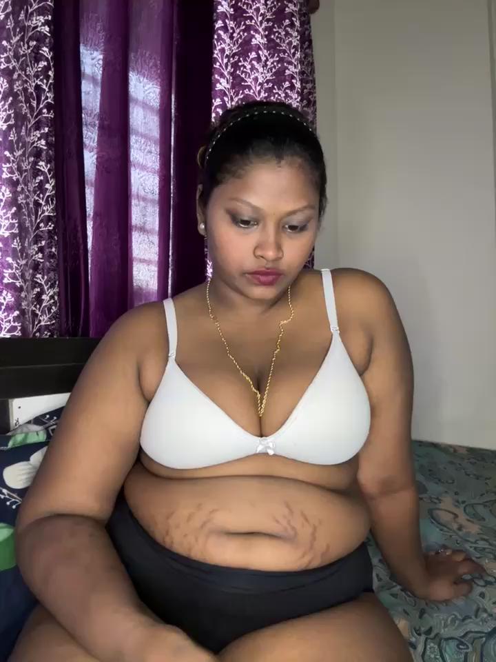 Shradha-999 Stripchat recording at 2025-10-09 00:00:00