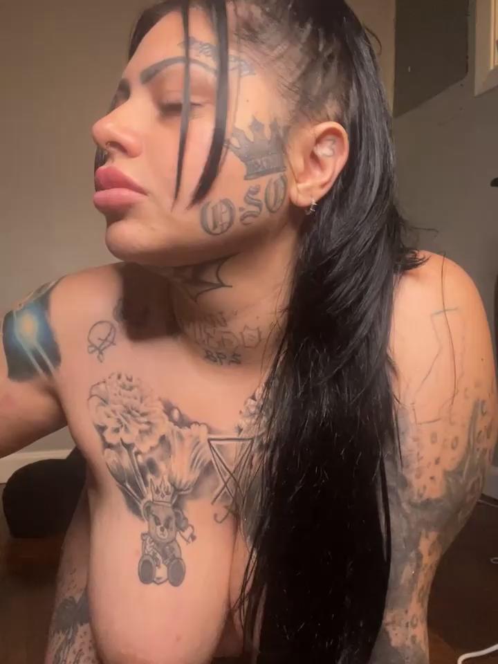 chicanachic13 Stripchat recorded on 2025-10-10 00:00:00 - SheWasLive