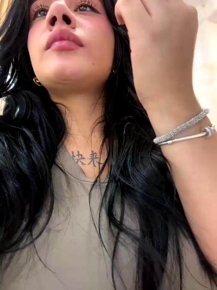 clarachanelricek Stripchat recording at 2025-10-10 00:00:00