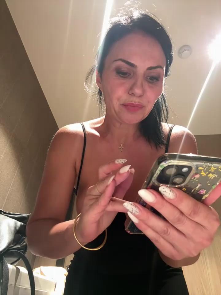 KimKelly13 Stripchat recording at 2025-10-10 00:00:00