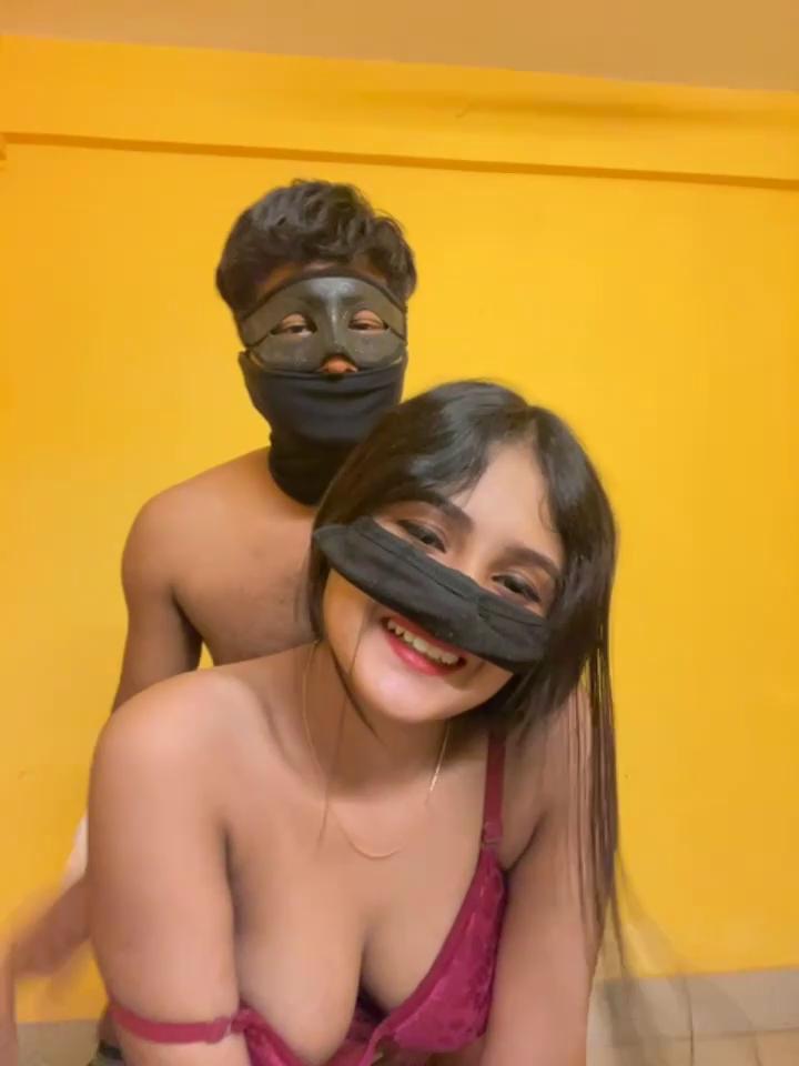 Hotcouple012 Stripchat recording at 2025-10-10 00:00:00