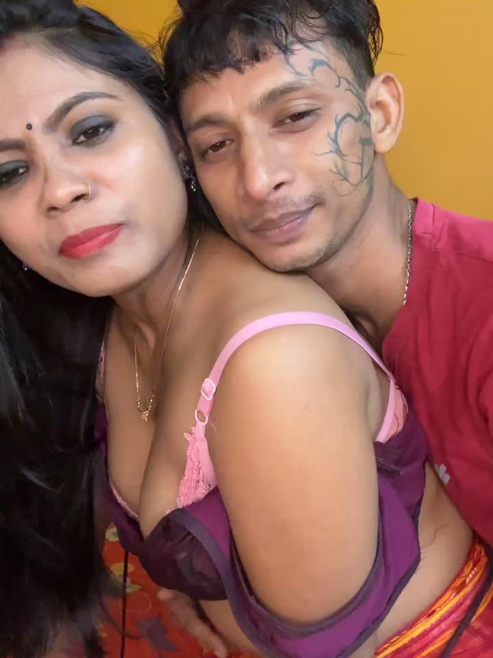 RedQQueen Stripchat recording at 2025-10-11 00:00:00