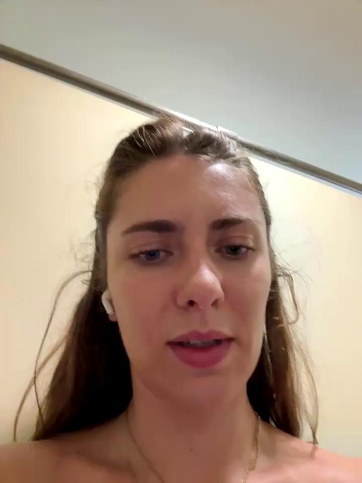 MariiD Stripchat recording at 2025-10-11 00:00:00