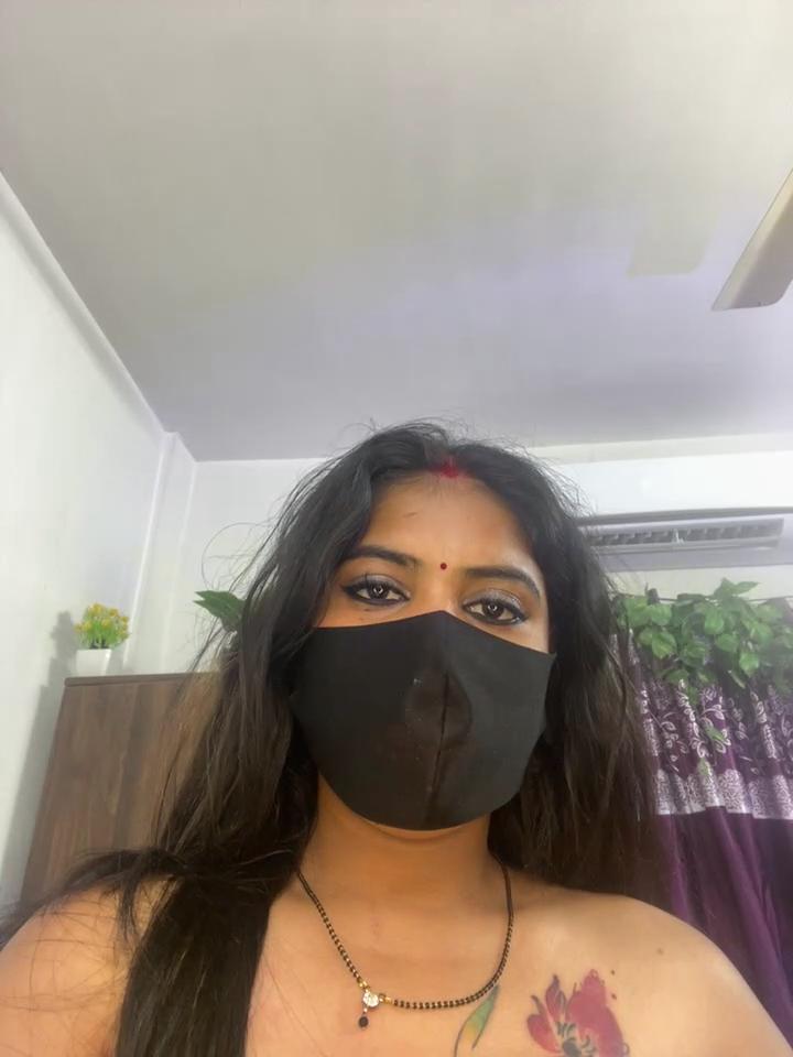 V-Hot-Sweti Stripchat recording at 2025-10-11 00:00:00