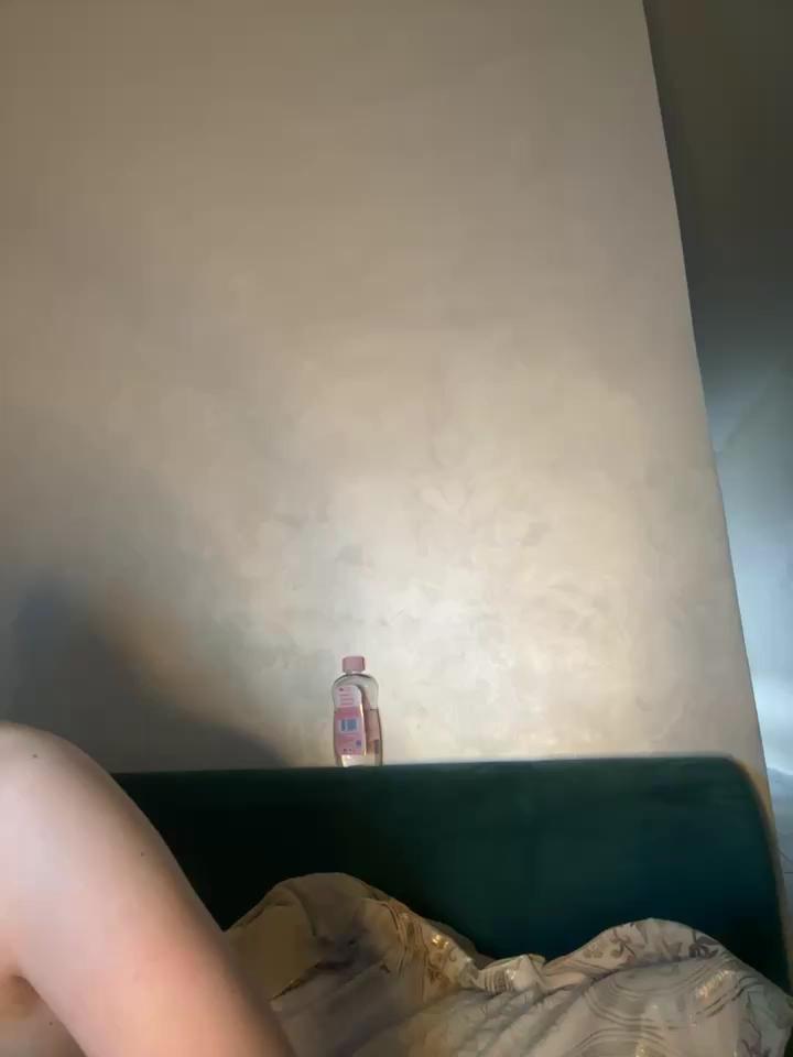 Elina-Marina Stripchat recording at 2025-10-12 00:00:00