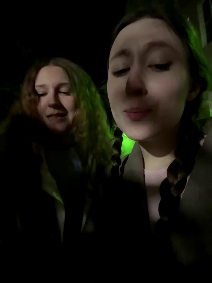 FroggyAnna Stripchat recording at 2025-10-12 00:00:00