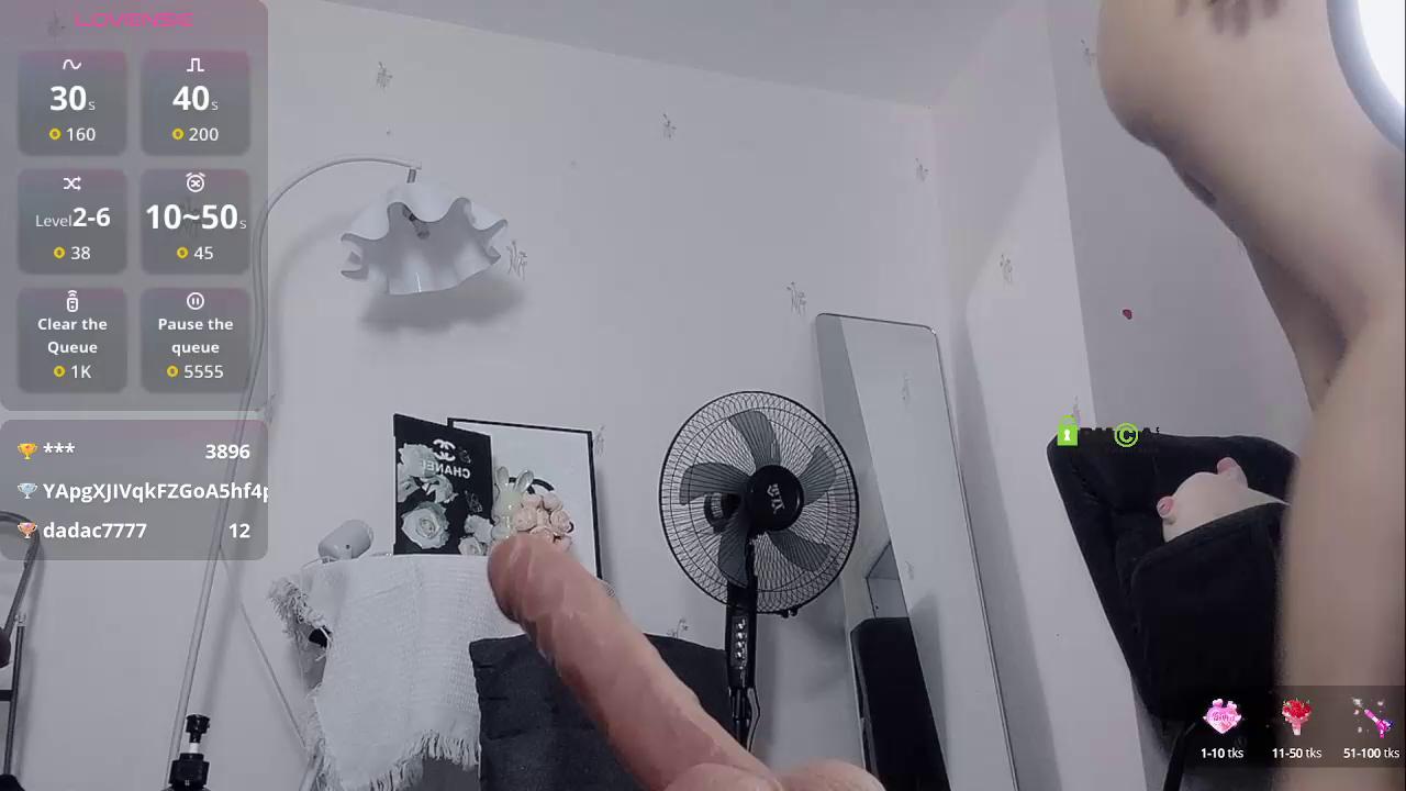 momo-5952 Stripchat recording at 2025-10-12 00:00:00