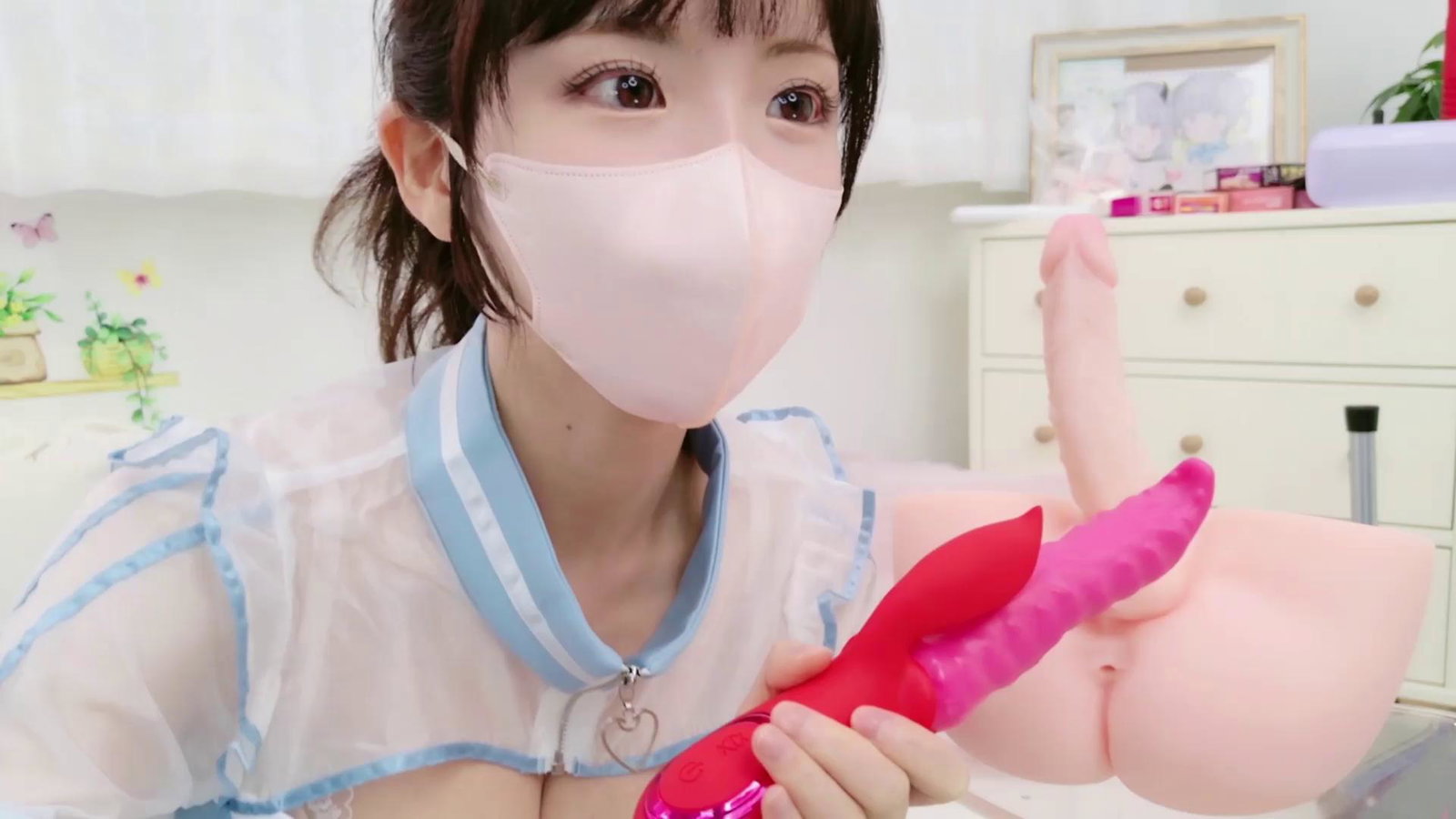-minami- Stripchat recording at 2025-10-13 00:00:00