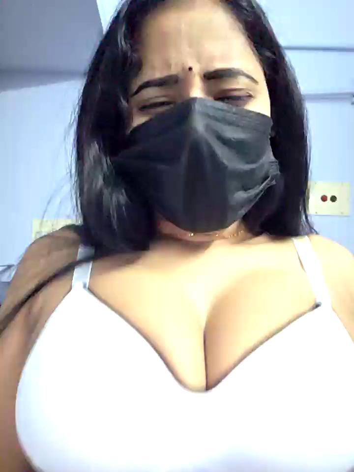 Hot_honey77 Stripchat recording at 2025-10-13 00:00:00