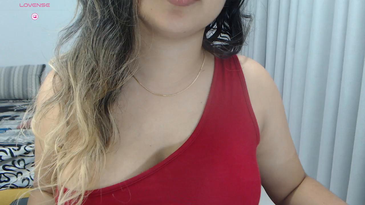 _neesha_414_ Stripchat recording at 2025-10-13 00:00:00