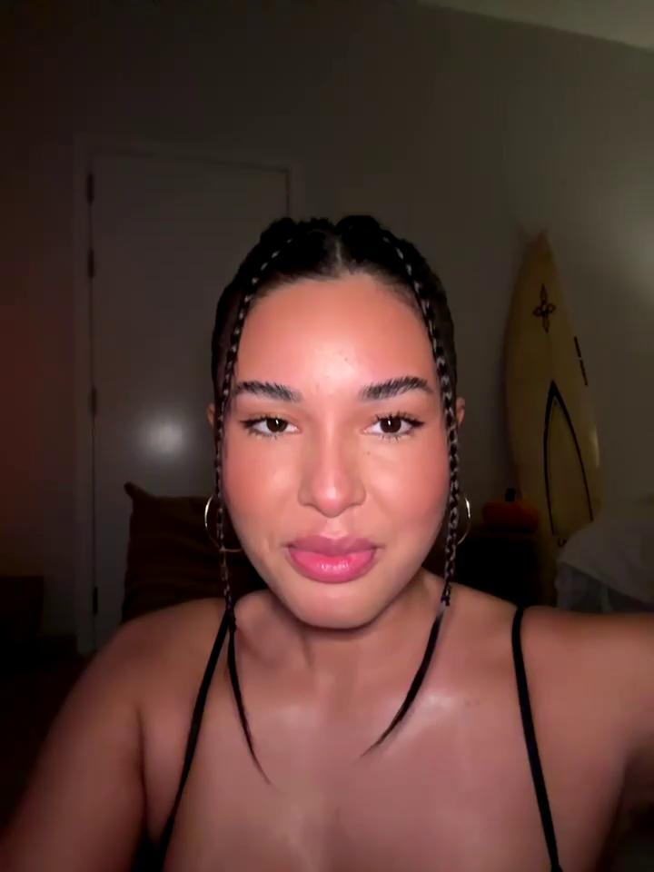 Lizhush_ Profile ~ camsrip