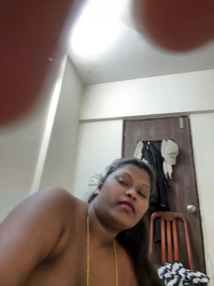 Shradha-999 Stripchat recording at 2025-10-14 00:00:00