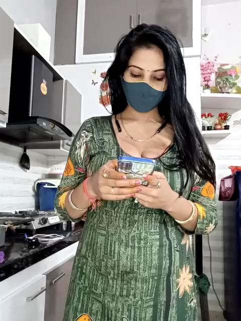 Best-Couple Stripchat recording at 2025-10-14 00:00:00
