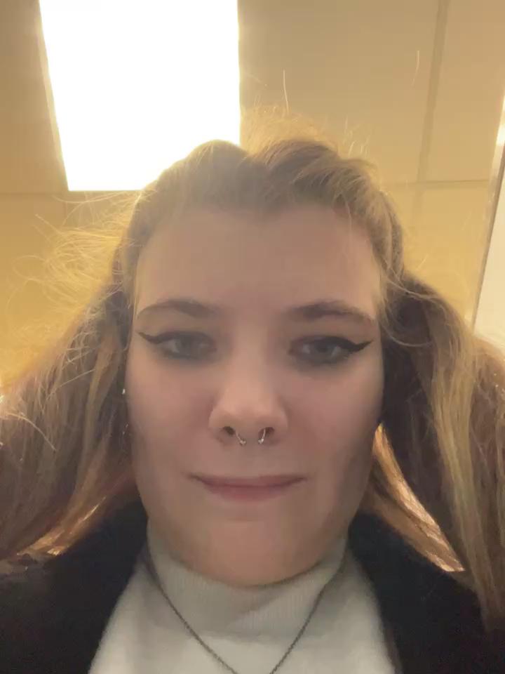 Holy_Tereza Stripchat recording at 2025-10-15 00:00:00