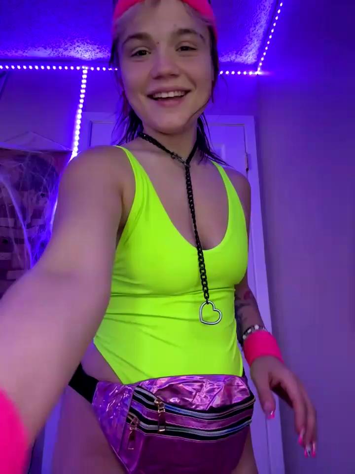 Cutiepiespanks Stripchat recording at 2025-10-15 00:00:00