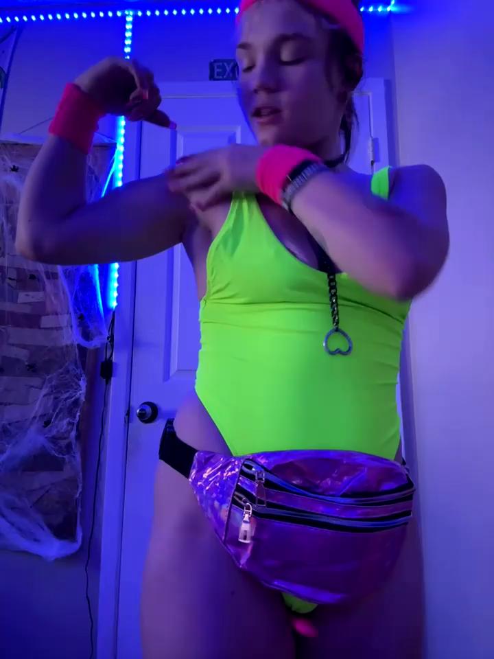Cutiepiespanks Stripchat recording at 2025-10-15 00:00:00