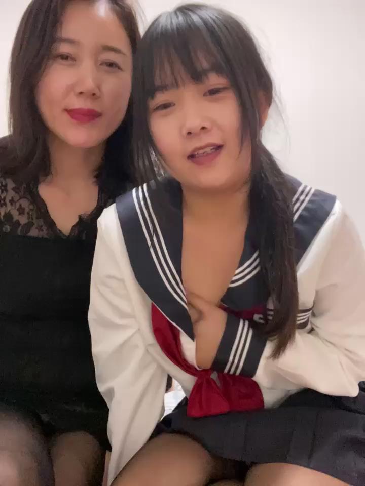 tiantian-26 Stripchat recording at 2025-10-15 00:00:00