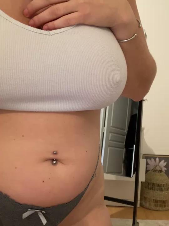 Chloe-taa Stripchat recording at 2025-10-15 00:00:00