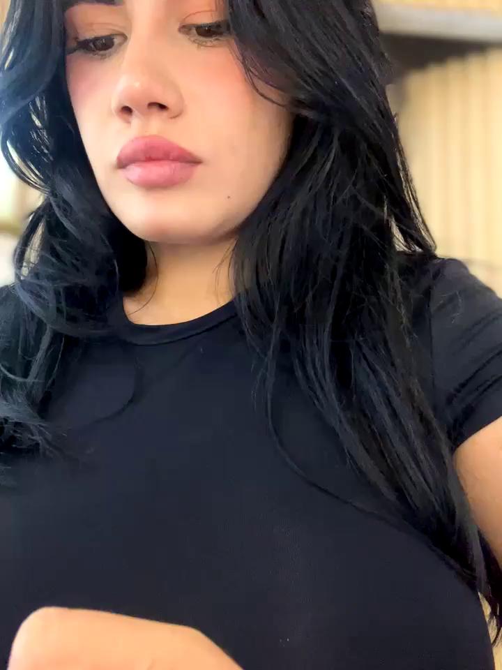 clarachanelricek Stripchat recording at 2025-10-16 00:00:00