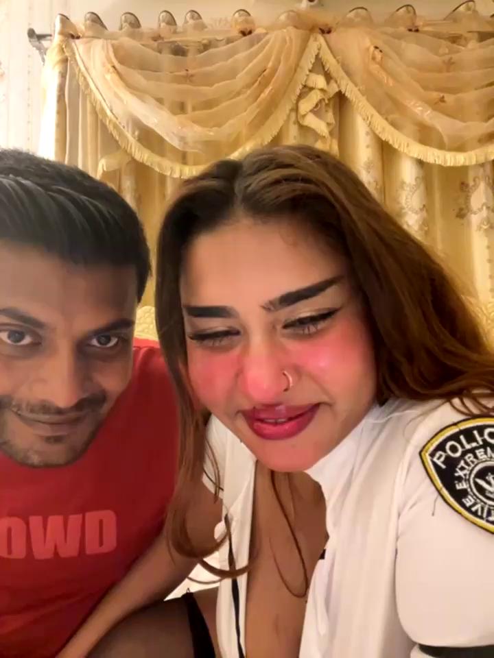 AICoUpLE Stripchat recording at 2025-10-17 00:00:00