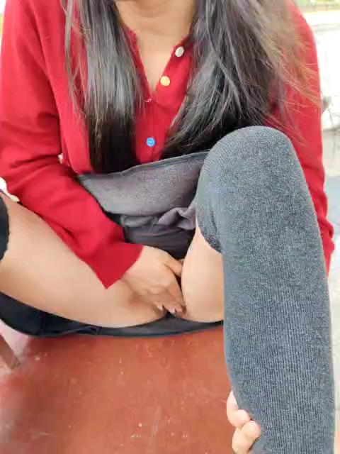 shaoshao-7758 Stripchat recording at 2025-10-17 00:00:00