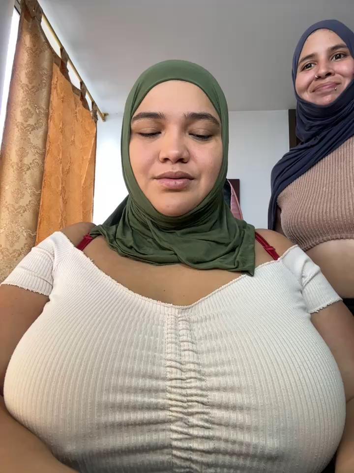 sweetmuslim01 Stripchat recording at 2025-10-17 00:00:00