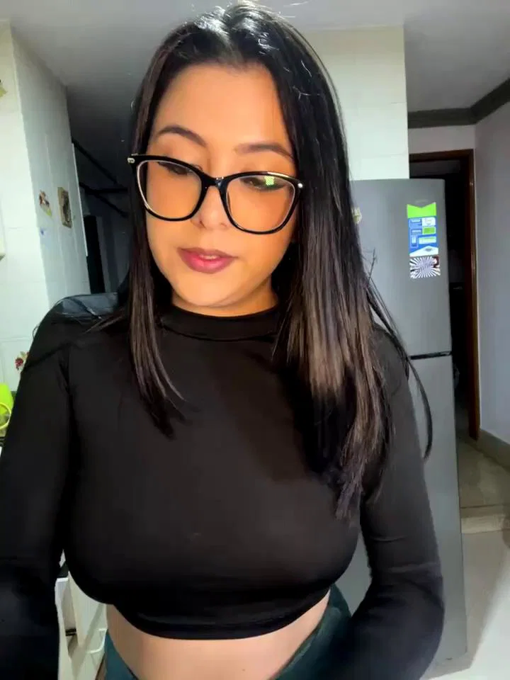 Natha_Fantasy Stripchat recording at 2025-10-18 00:00:00