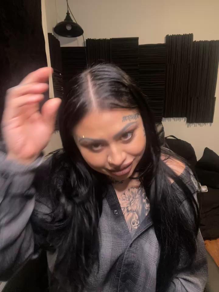 chicanachic13 Stripchat recorded on 2025-10-18 00:00:00 - SheWasLive