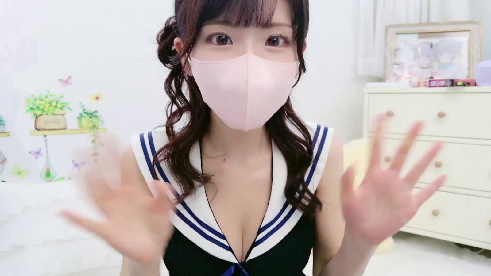 -minami- Stripchat recording at 2025-10-18 00:00:00