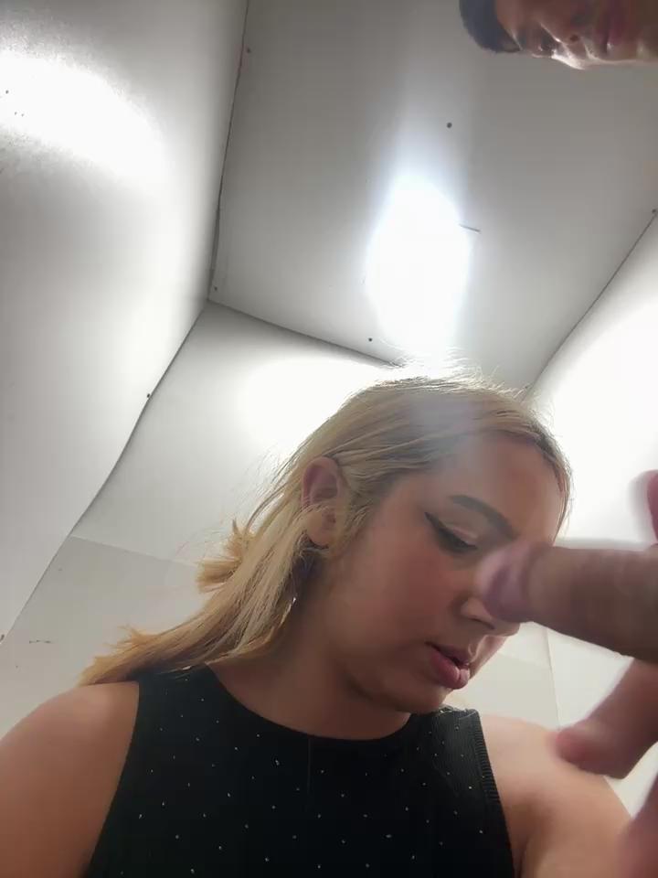 hotamanda01 Stripchat recording at 2025-10-19 00:00:00