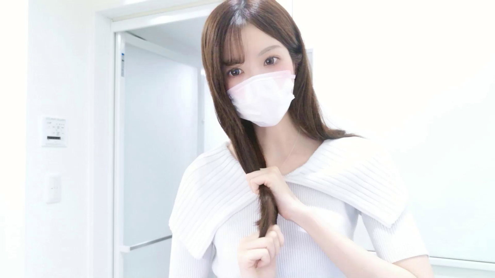 oxo_yuna_oxo Stripchat recording at 2025-10-19 00:00:00